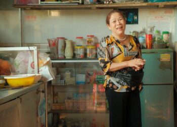 The Fridge Graveyard: How I Ditched Meal Planning, Slashed My Grocery Bill by 40%, and Learned to Cook with a Capsule Pantry