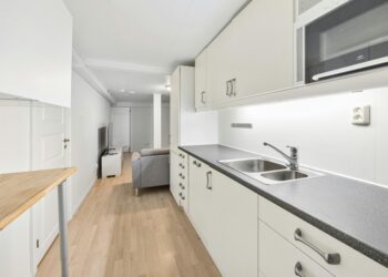 Beyond the Hype: Choosing an Investment Site Isn’t About Finding an App—It’s About Building Your Kitchen