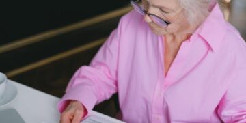 Beyond the Benchmark: Charting Your Personal Course to Retirement